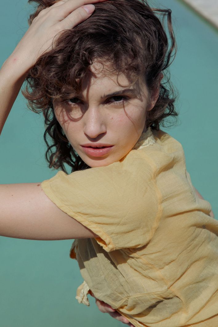 Raquel Linda in Languid Day. Thumb 10