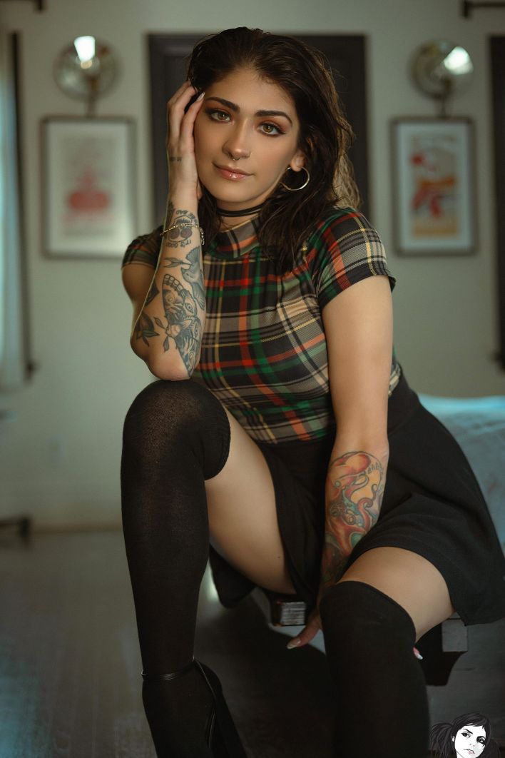 Arrow in Wicked Game. Thumb 2