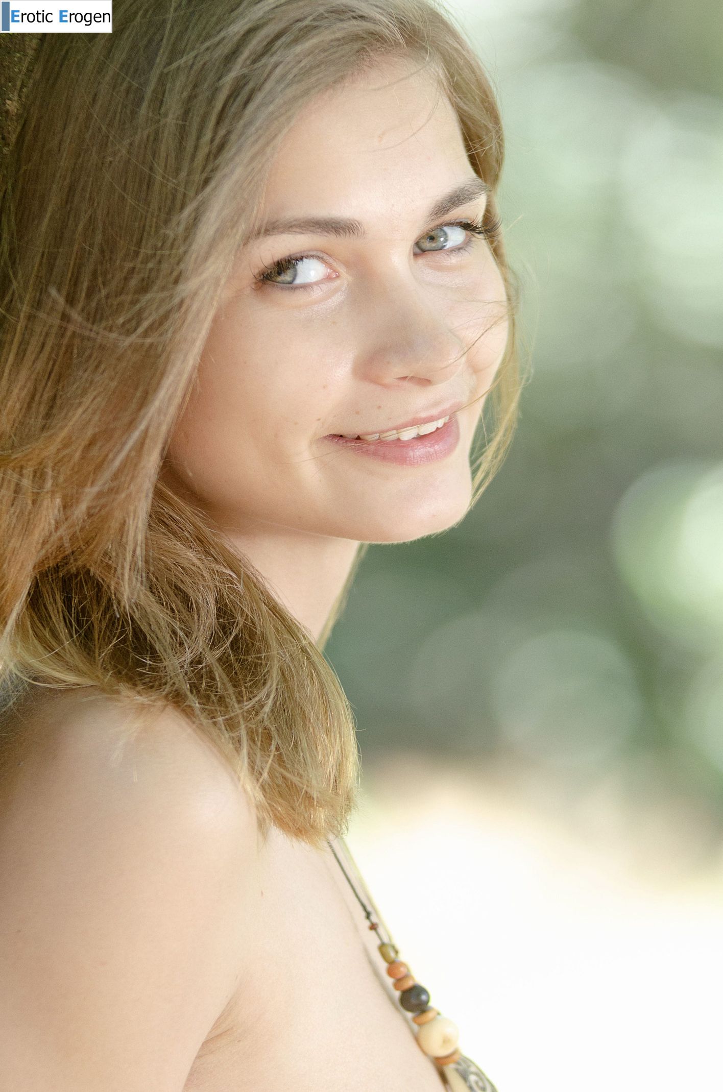 Lili Ann in Presenting. Part 2. Picture 40