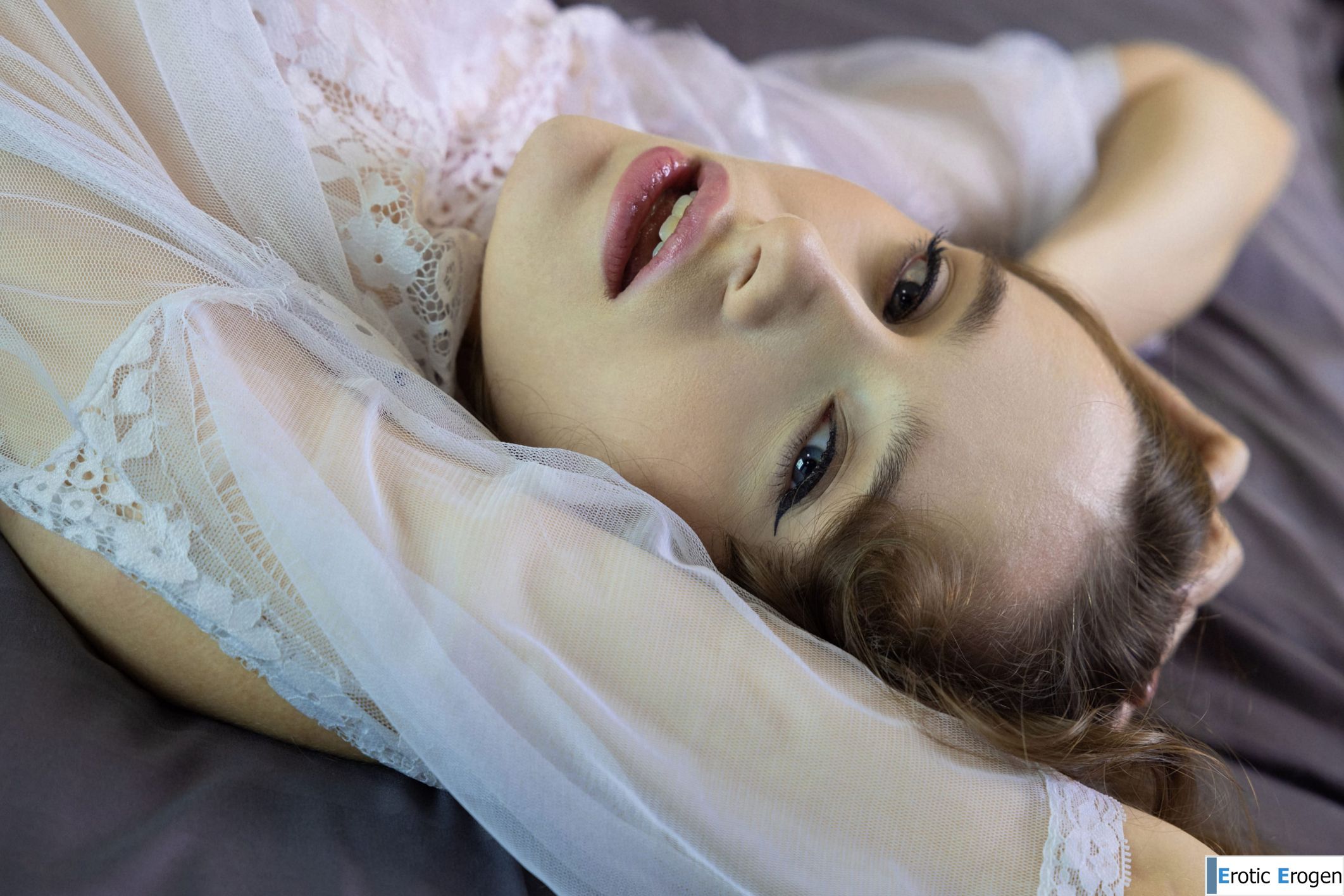 Lia Noel in Bedroom Eyes. Фото 6