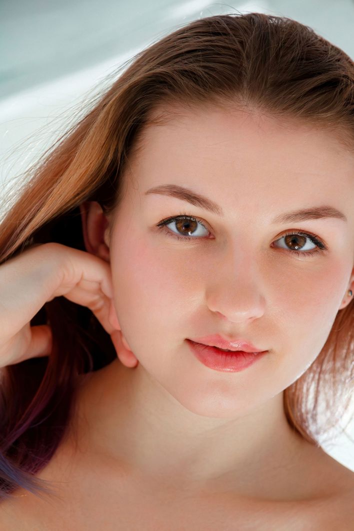 Isabele in Private Space. Thumb 33