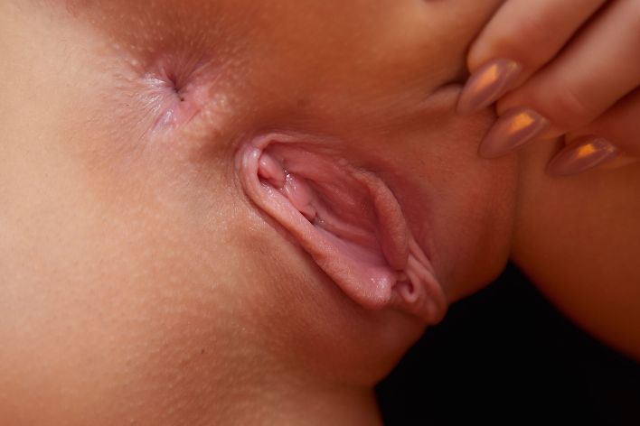 Kama Oxi in Red Silk. Thumb 13