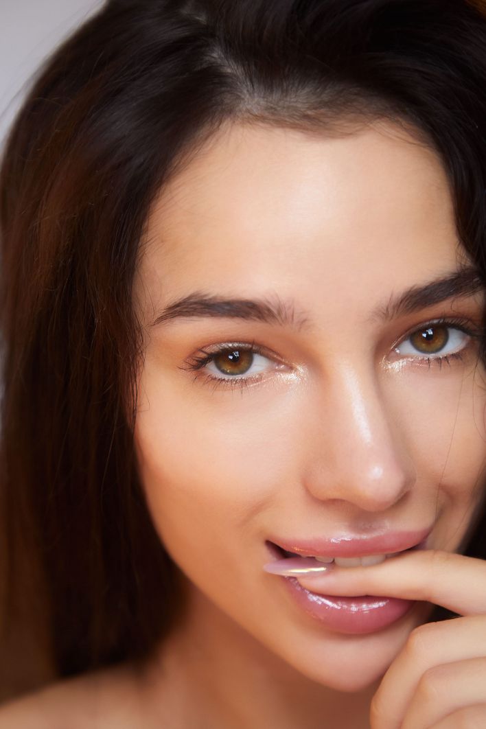 Kama Oxi in Red Silk. Thumb 17