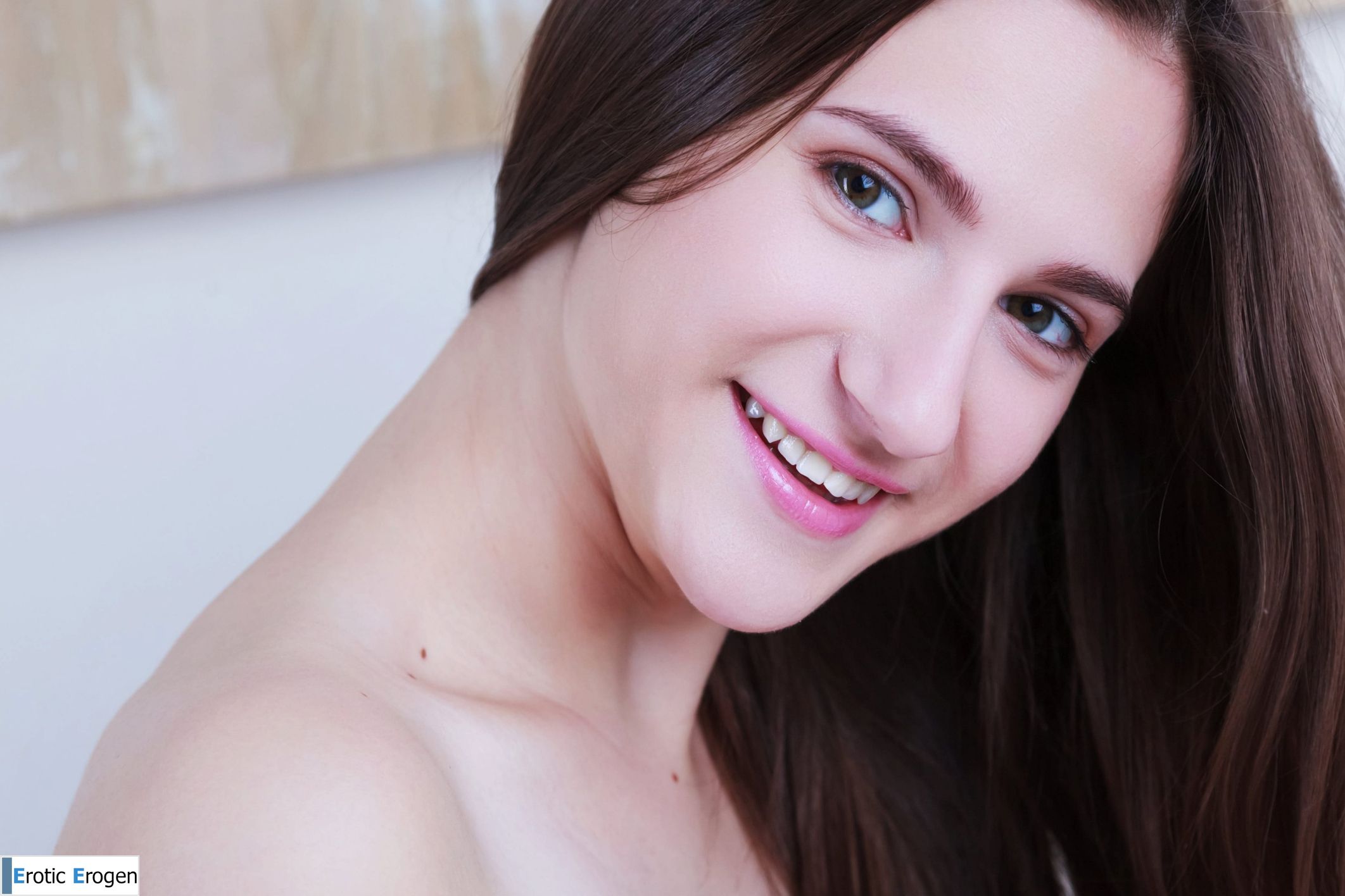 Yanetta in Pleazz. Picture 42