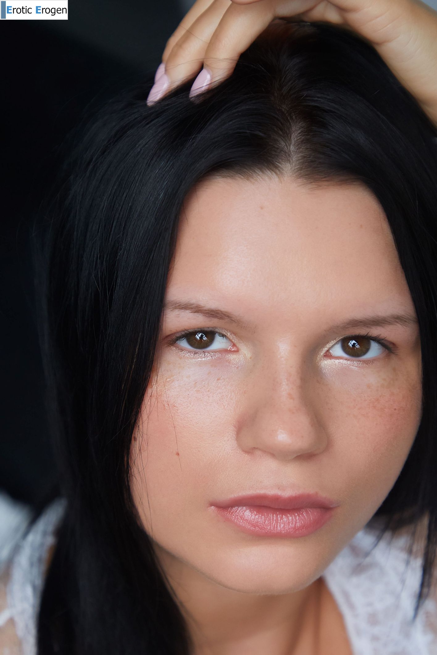 Katarina Rina in Breast Features. Picture 5