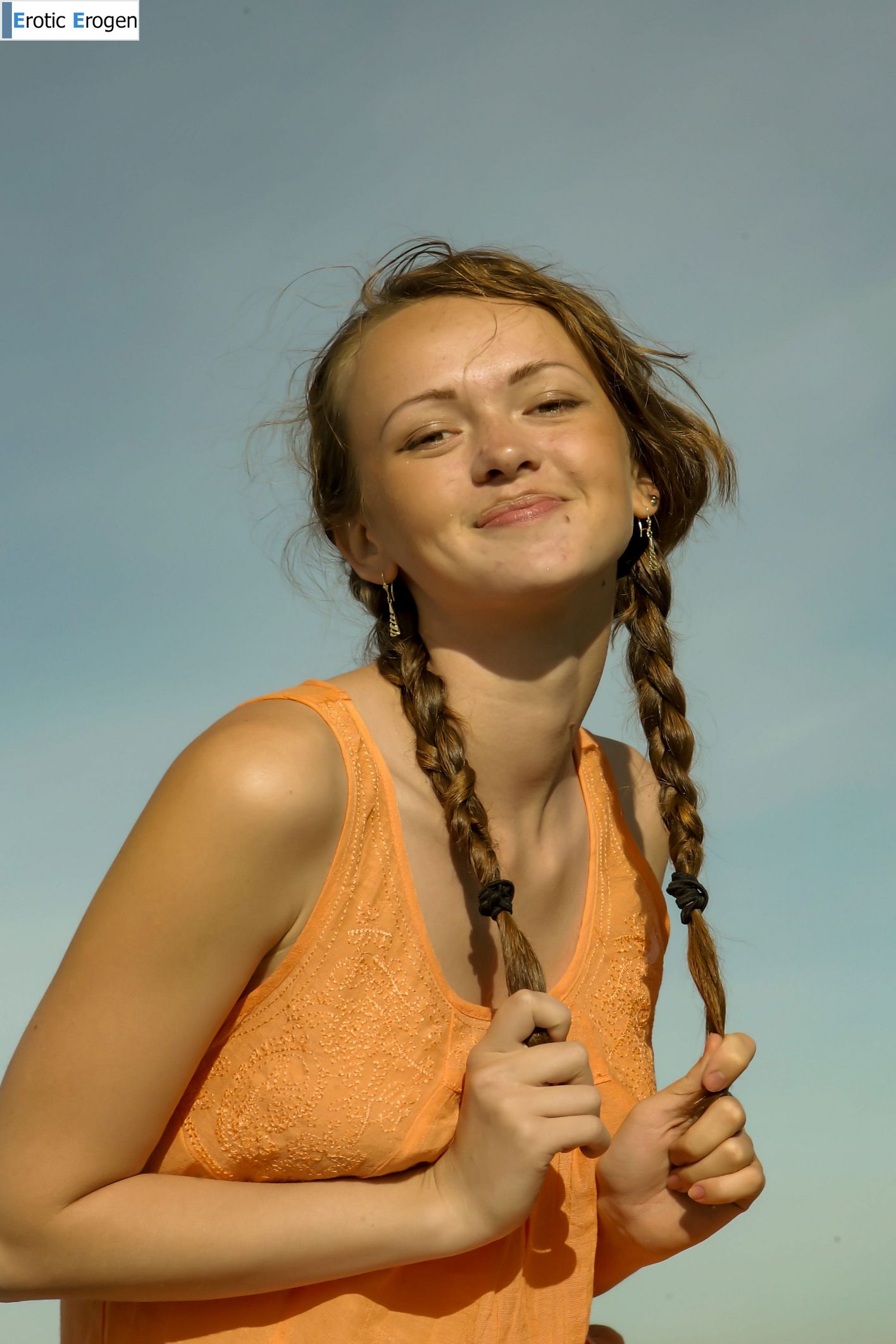 Vega in On The Streets. Слайд 4