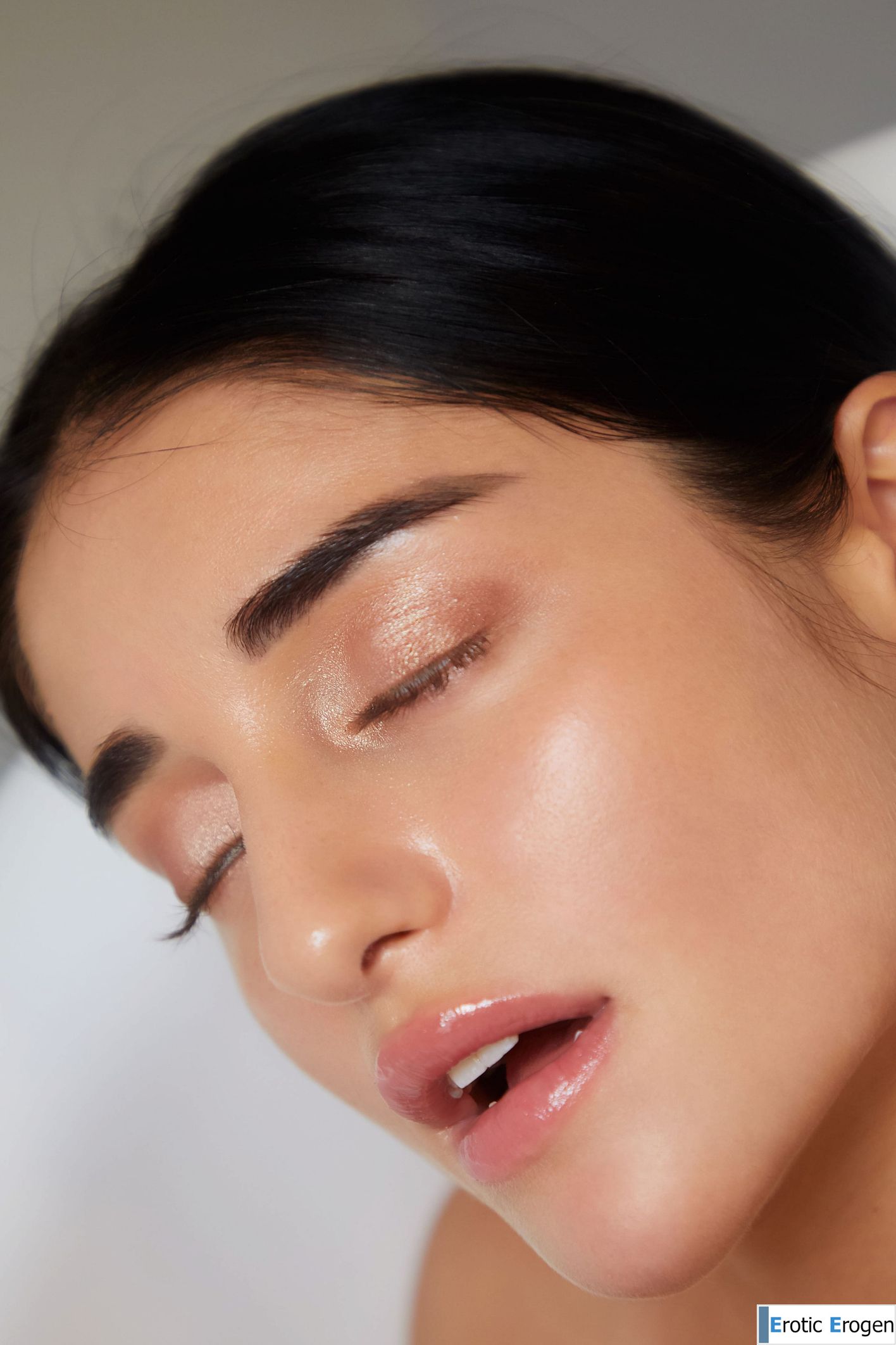 Ara Mix in Wet Heat. Slide 29