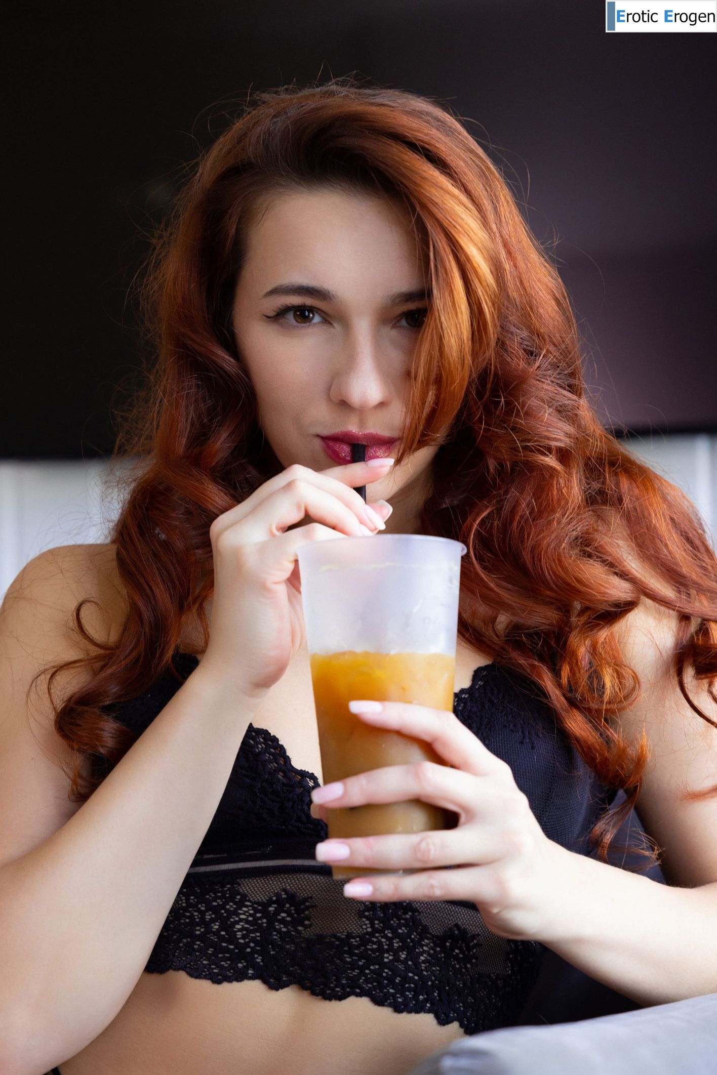 Oxi Bendini in Drink Me In. Part 2. Slide 1