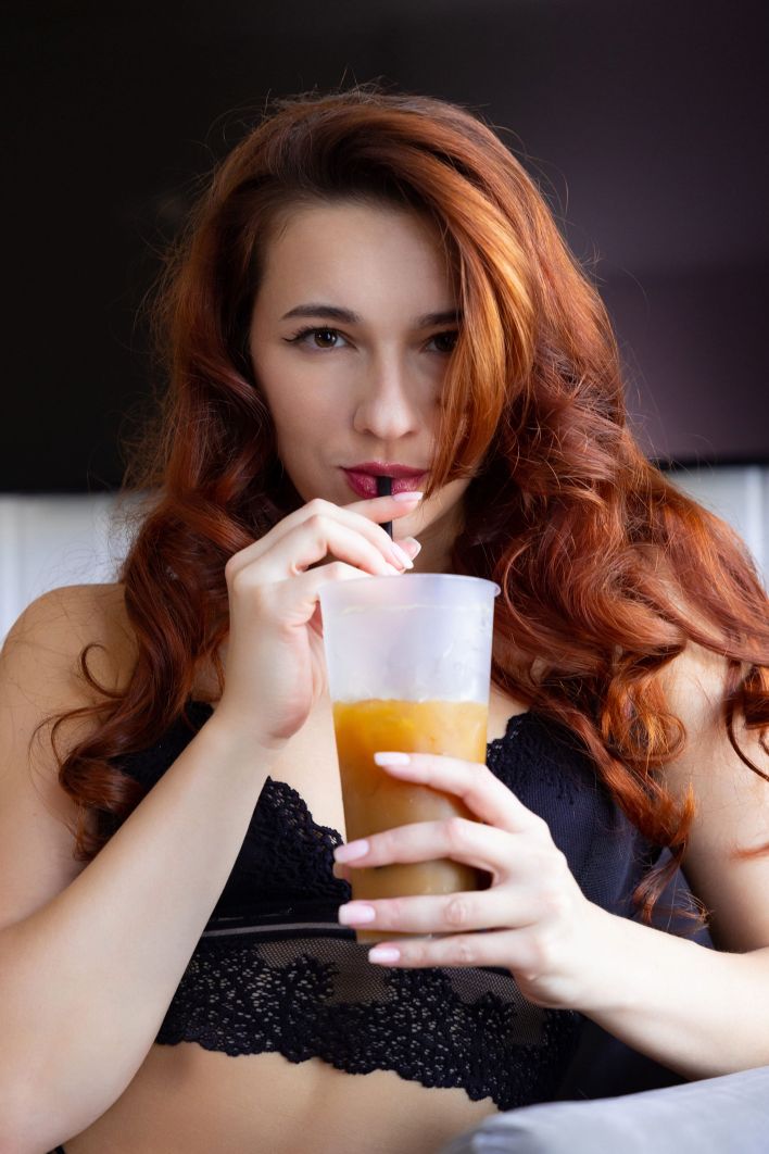 Oxi Bendini in Drink Me In. Part 2. Thumb 1