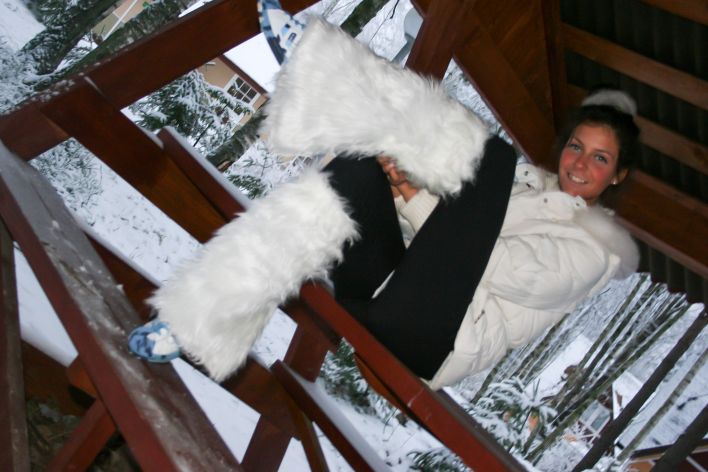 Isabella in Exhibitionist. Thumb 11