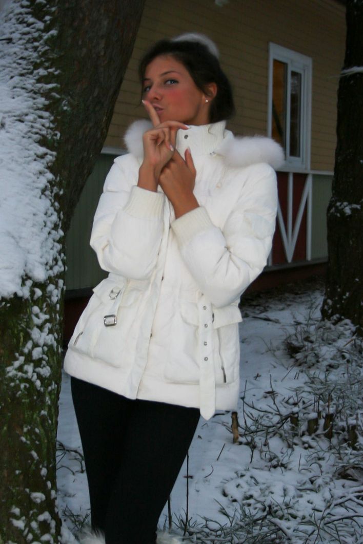 Isabella in Exhibitionist. Thumb 55