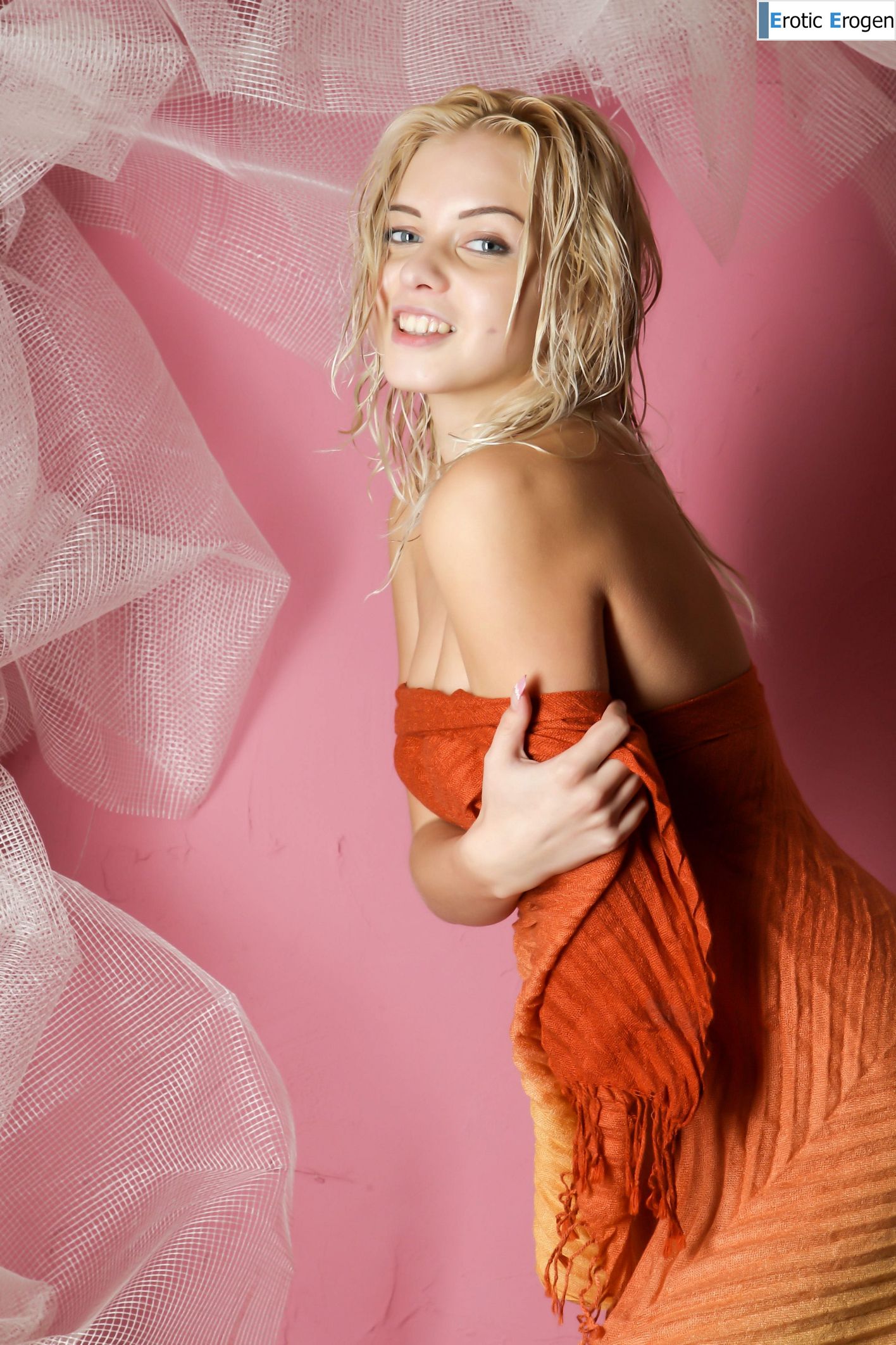 Dianthe E in Pink Wall Session. Slide 1