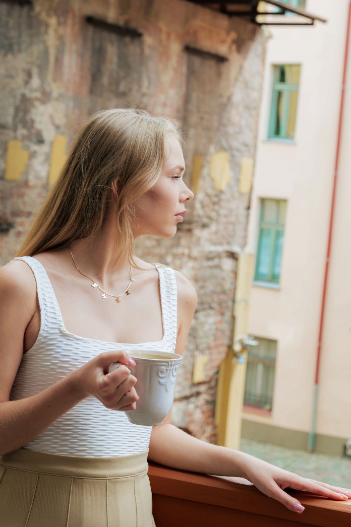 Luise in Early Summer Morning. Thumb 1