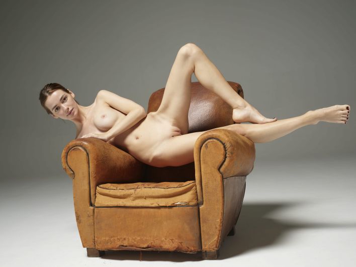 Any Moloko in Model Muse. Thumb 4