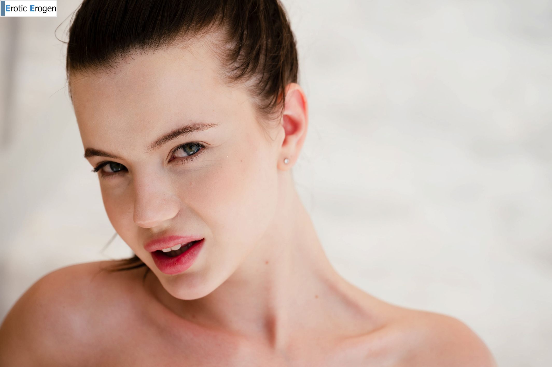 Toree in Summer Fun. Slide 40