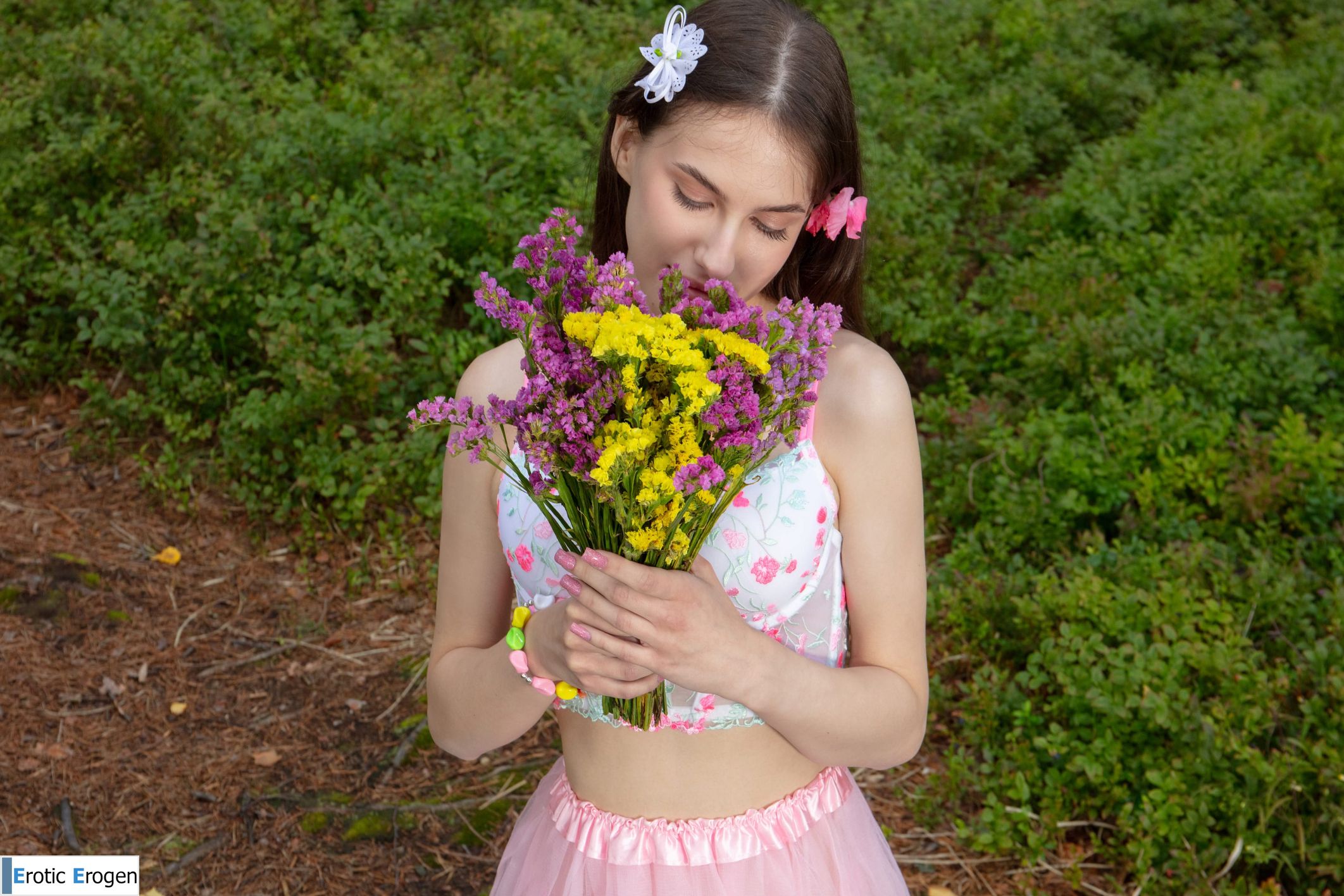 Silky in Forest Secret. Slide 4