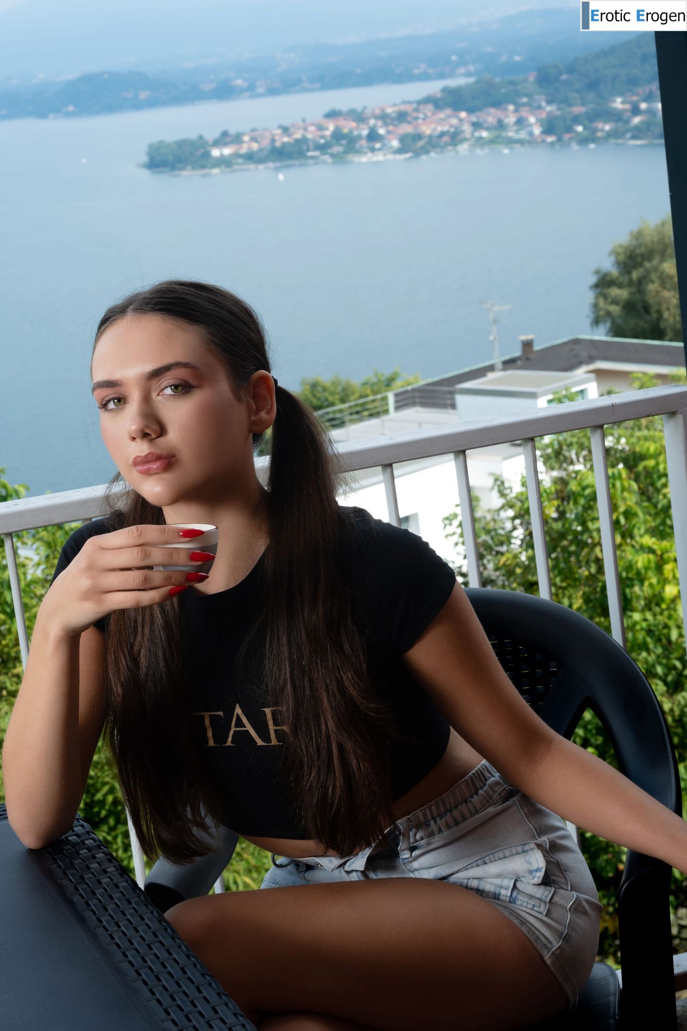 Vixi Rafi in Perfect Scenery. Слайд 3