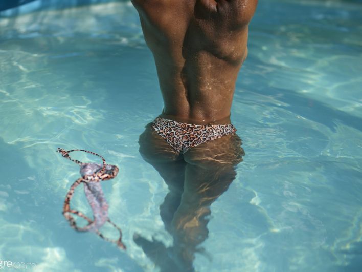 Katherina in Skinny Dipping. Thumb 34