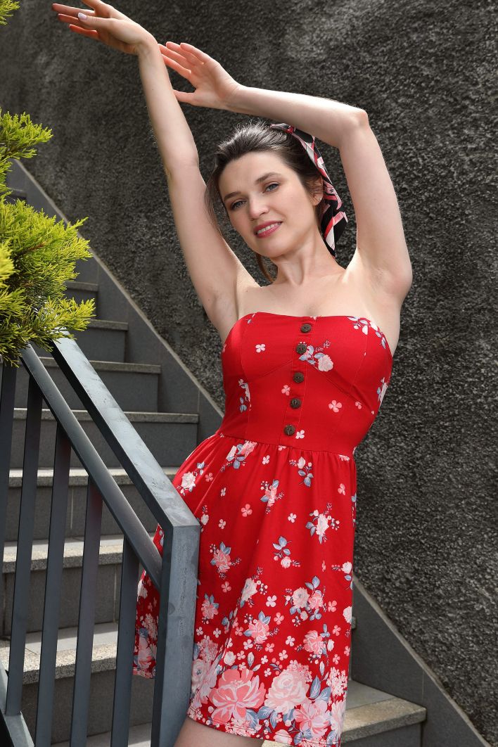Amelia in One Step At A Time. Thumb 6